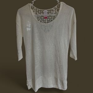 No Boundaries White 3/4 Sleeve Top, w/Lace Insert On Back & Ruched Details
